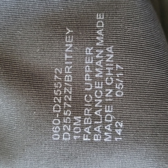 SEVEN DIALS Dark Gray Knee High Suede Boots Size 10 Chunky Heel. - Picture 8 of 8